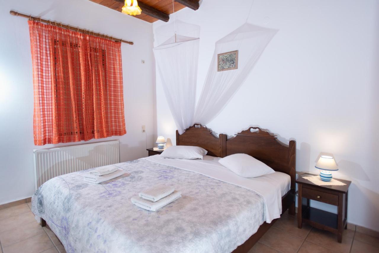 Sivas Apartments-Studios,Sigelakis With Very Nice View ภายนอก รูปภาพ