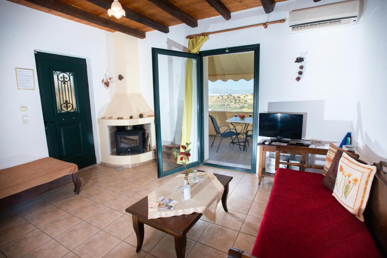 Sivas Apartments-Studios,Sigelakis With Very Nice View ภายนอก รูปภาพ
