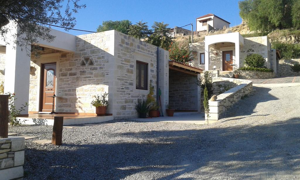 Sivas Apartments-Studios,Sigelakis With Very Nice View ภายนอก รูปภาพ